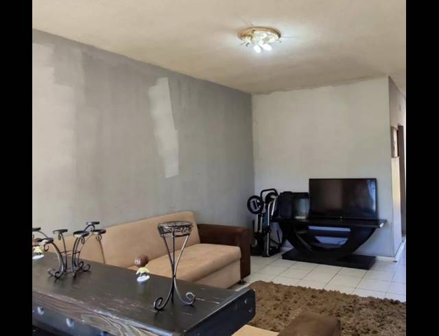 2 BEDROOM APARTMENT FOR SALE IN HORISON